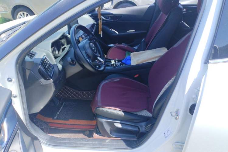 Used Mazda CX-4 2020 2.0L Automatic Two-Wheel Drive Blue Sky Dynamic Edition Left Front Seat