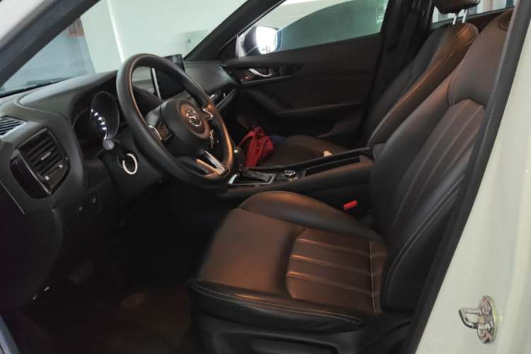 Used Mazda CX-4 2020 2.0L Automatic Two-Wheel Drive Blue Sky Exploration Edition Left Front Seat