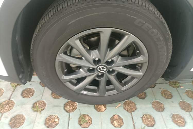 Used Mazda CX-4 2020 2.0L Automatic Two-Wheel Drive Blue Sky Dynamic Edition Left Front Wheel Hub