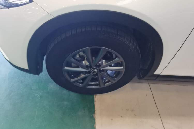 Used Mazda CX-4 2020 2.0L Automatic Two-Wheel Drive Blue Sky Exploration Edition Left Front Wheel Hub
