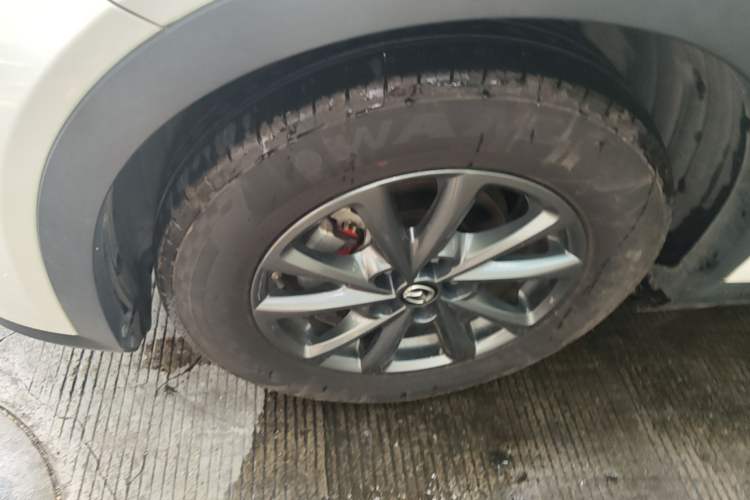 Used Mazda CX-4 2020 2.0L Automatic Two-Wheel Drive Blue Sky Exploration Edition Left Front Wheel Hub