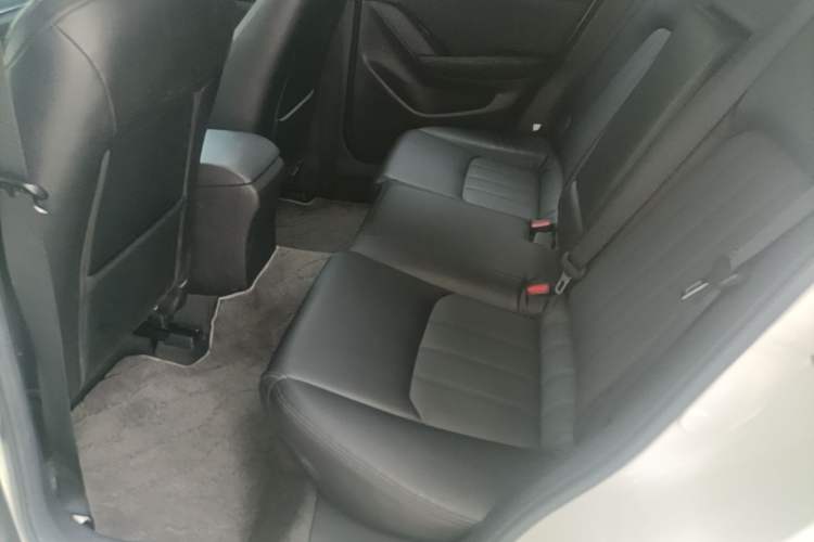 Used Mazda CX-4 2020 2.0L Automatic Two-Wheel Drive Blue Sky Dynamic Edition Left Rear Seat
