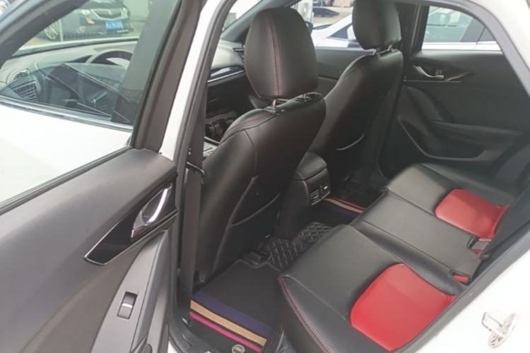 Used Mazda CX-4 2020 2.0L Automatic Two-Wheel Drive Blue Sky Exploration Edition Left Rear Seat