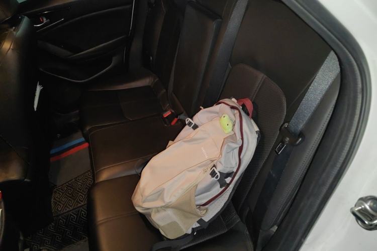 Used Mazda CX-4 2020 2.0L Automatic Two-Wheel Drive Blue Sky Dynamic Edition Left Rear Seat