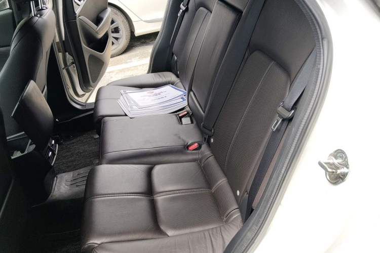 Used Mazda CX-4 2020 2.0L Automatic Two-Wheel Drive Blue Sky Luxury Edition Left Rear Seat