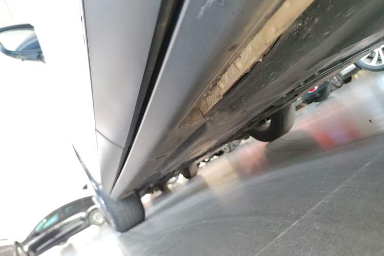 Used Mazda CX-4 2020 2.0L Automatic Two-Wheel Drive Blue Sky Youth Edition Left Side Sill