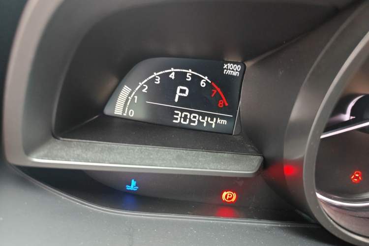 Used Mazda CX-4 2020 2.0L Automatic Two-Wheel Drive Blue Sky Luxury Edition Odometer Close Up