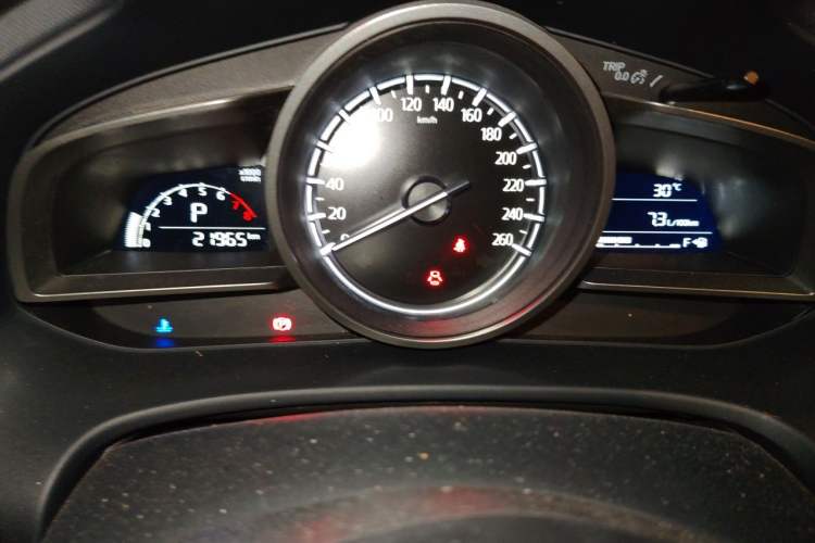 Used Mazda CX-4 2020 2.0L Automatic Two-Wheel Drive Blue Sky Dynamic Edition Odometer Close Up