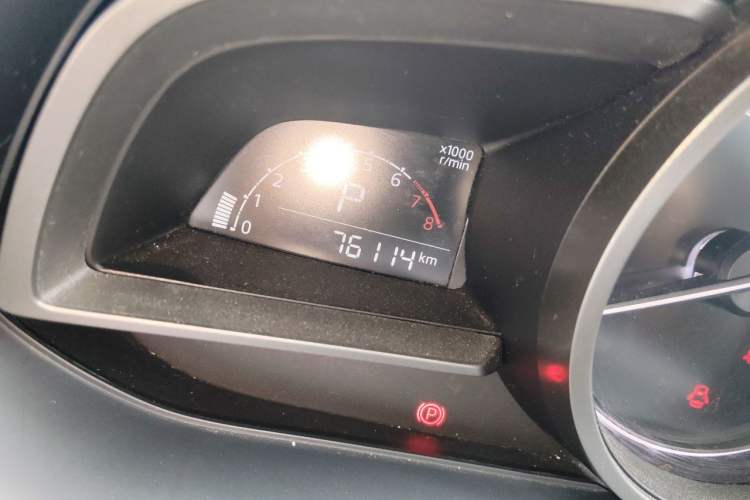 Used Mazda CX-4 2020 2.0L Automatic Two-Wheel Drive Blue Sky Luxury Edition Odometer Close Up