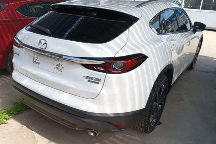Used Mazda CX-4 2020 2.5L Automatic 2WD Sky-Drive Fun Edition Rear Right 45 Deg