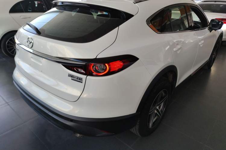 Used Mazda CX-4 2020 2.0L Automatic Two-Wheel Drive Blue Sky Youth Edition Rear Right 45 Deg