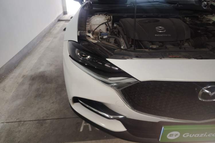 Used Mazda CX-4 2020 2.0L Automatic Two-Wheel Drive Blue Sky Dynamic Edition Right Front Headlight