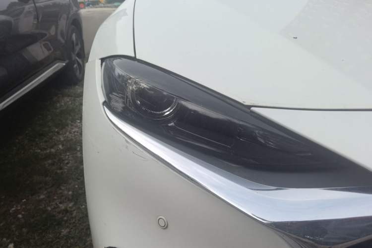 Used Mazda CX-4 2020 2.0L Automatic Two-Wheel Drive Blue Sky Exploration Edition Right Front Headlight
