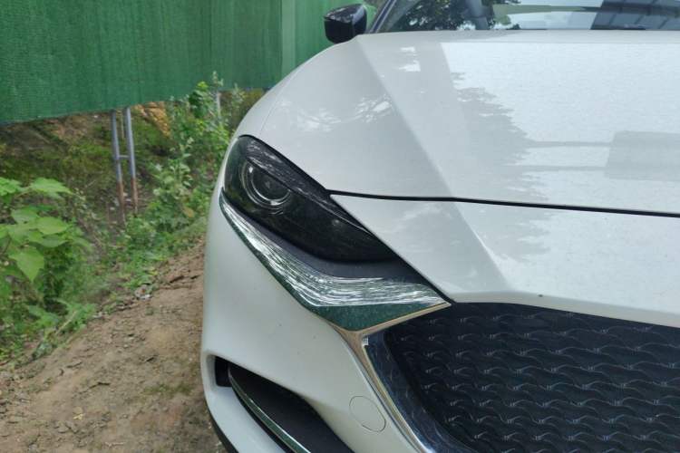 Used Mazda CX-4 2020 2.0L Automatic Two-Wheel Drive Blue Sky Exploration Edition Right Front Headlight