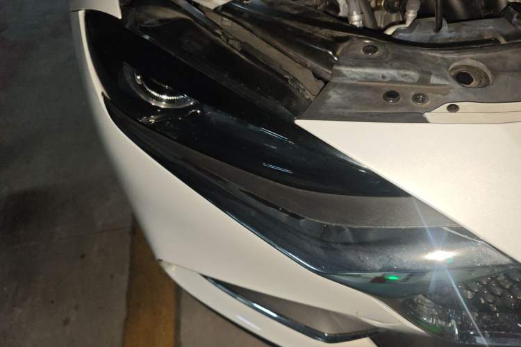 Used Mazda CX-4 2020 2.5L Automatic 2WD Sky-Drive Fun Edition Right Front Headlight