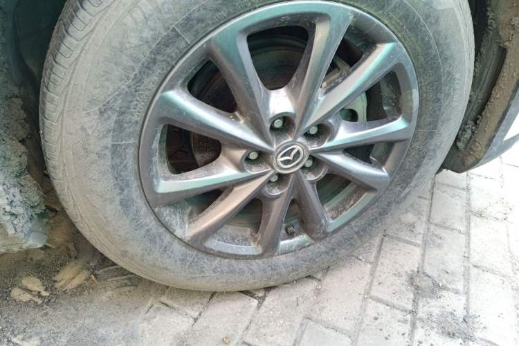 Used Mazda CX-4 2020 2.0L Automatic Two-Wheel Drive Blue Sky Dynamic Edition Right Front Wheel Hub