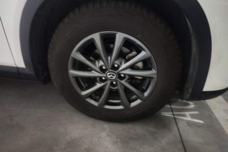 Used Mazda CX-4 2020 2.0L Automatic Two-Wheel Drive Blue Sky Dynamic Edition Right Front Wheel Hub