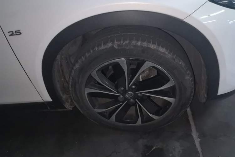 Used Mazda CX-4 2020 2.5L Automatic 2WD Sky-Drive Fun Edition Right Front Wheel Hub