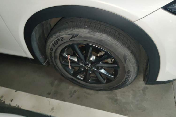 Used Mazda CX-4 2020 2.0L Automatic Two-Wheel Drive Blue Sky Dynamic Edition Right Front Wheel Hub
