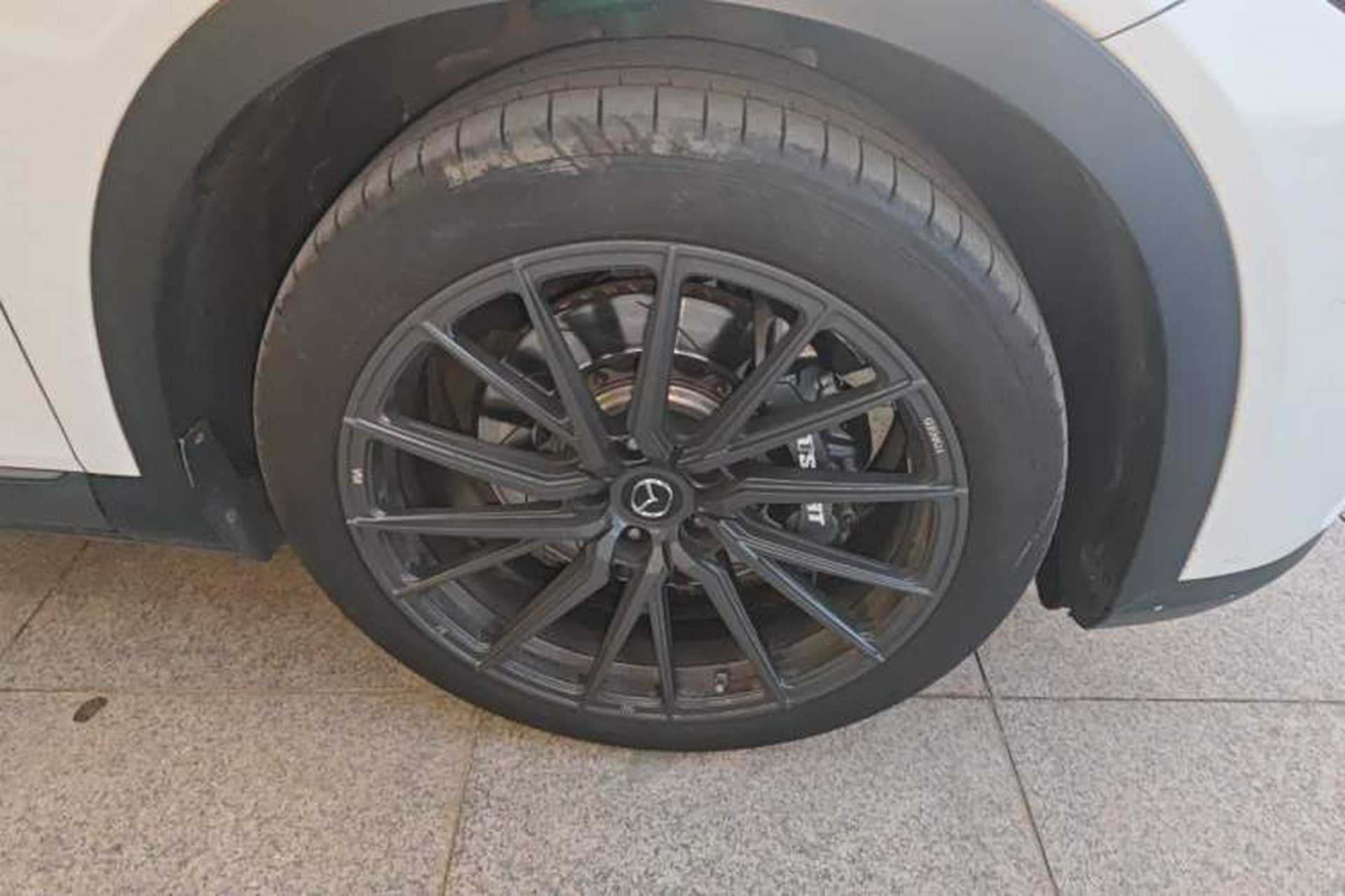 Used Mazda CX-4 2020 2.5L Automatic All-Wheel Drive Blue Sky Fearless Edition Right Front Wheel Hub