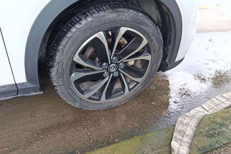 Used Mazda CX-4 2020 2.5L Automatic 2WD Sky-Drive Fun Edition Right Front Wheel Hub