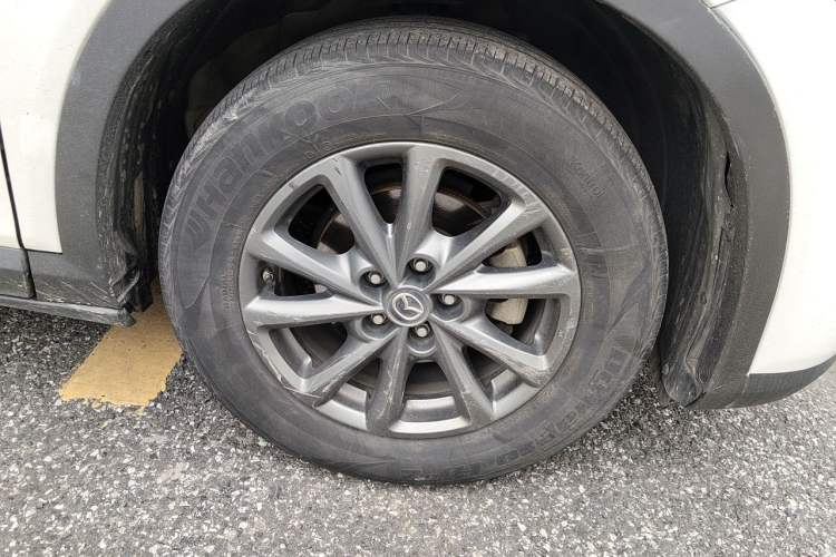 Used Mazda CX-4 2020 2.0L Automatic Two-Wheel Drive Blue Sky Luxury Edition Right Front Wheel Hub