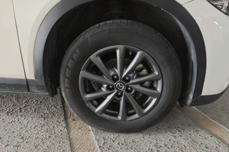 Used Mazda CX-4 2020 2.0L Automatic Two-Wheel Drive Blue Sky Exploration Edition Right Front Wheel Hub