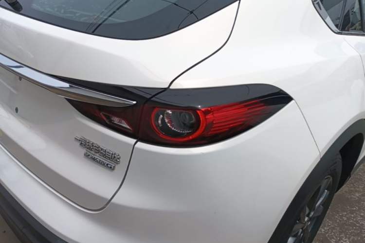 Used Mazda CX-4 2020 2.0L Automatic Two-Wheel Drive Blue Sky Exploration Edition Right Rear Taillight