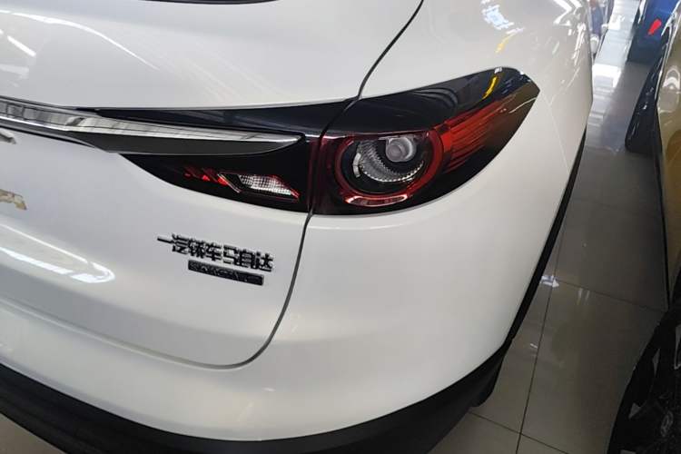 Used Mazda CX-4 2020 2.0L Automatic Two-Wheel Drive Blue Sky Luxury Edition Right Rear Taillight
