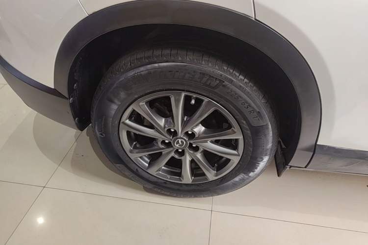 Used Mazda CX-4 2020 2.0L Automatic Two-Wheel Drive Blue Sky Luxury Edition Right Rear Wheel Hub