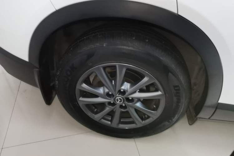 Used Mazda CX-4 2020 2.0L Automatic Two-Wheel Drive Blue Sky Dynamic Edition Right Rear Wheel Hub