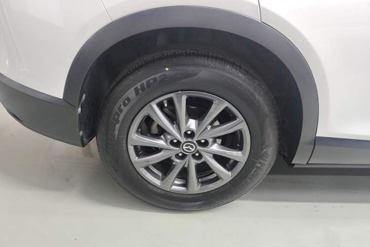 Used Mazda CX-4 2020 2.0L Automatic Two-Wheel Drive Blue Sky Dynamic Edition Right Rear Wheel Hub