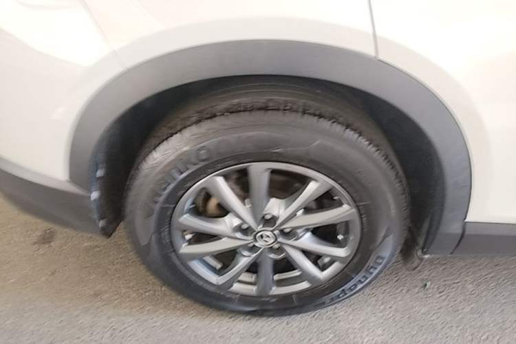 Used Mazda CX-4 2020 2.0L Automatic Two-Wheel Drive Blue Sky Dynamic Edition Right Rear Wheel Hub
