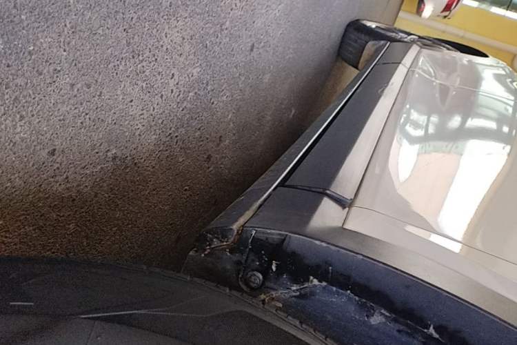 Used Mazda CX-4 2020 2.0L Automatic Two-Wheel Drive Blue Sky Dynamic Edition Right Side Sill
