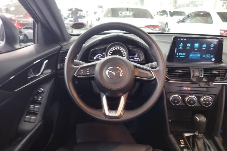 Used Mazda CX-4 2020 2.0L Automatic Two-Wheel Drive Blue Sky Dynamic Edition Steering Wheel