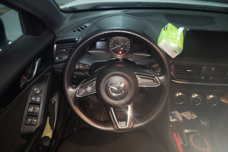 Used Mazda CX-4 2020 2.0L Automatic Two-Wheel Drive Blue Sky Dynamic Edition Steering Wheel