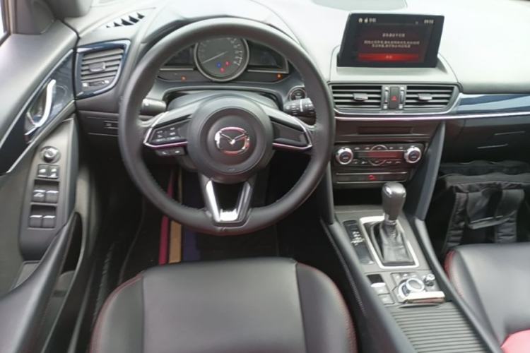 Used Mazda CX-4 2020 2.0L Automatic Two-Wheel Drive Blue Sky Exploration Edition Steering Wheel