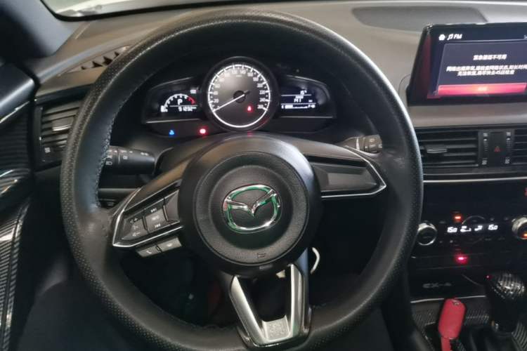 Used Mazda CX-4 2020 2.0L Automatic Two-Wheel Drive Blue Sky Exploration Edition Steering Wheel