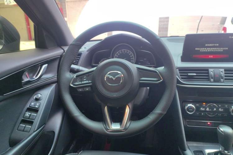 Used Mazda CX-4 2020 2.0L Automatic Two-Wheel Drive Blue Sky Exploration Edition Steering Wheel