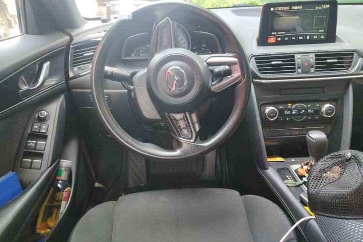 Used Mazda CX-4 2020 2.0L Automatic Two-Wheel Drive Blue Sky Exploration Edition Steering Wheel