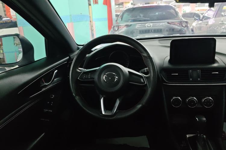 Used Mazda CX-4 2020 2.0L Automatic Two-Wheel Drive Blue Sky Dynamic Edition Steering Wheel