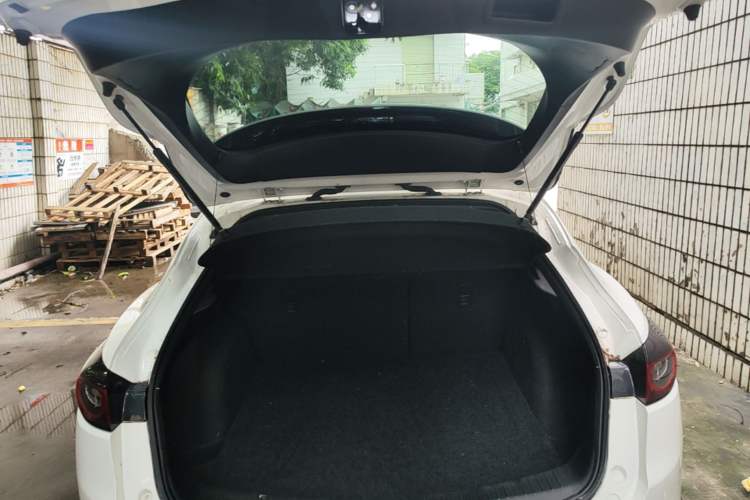 Used Mazda CX-4 2020 2.0L Automatic Two-Wheel Drive Blue Sky Exploration Edition Trunk