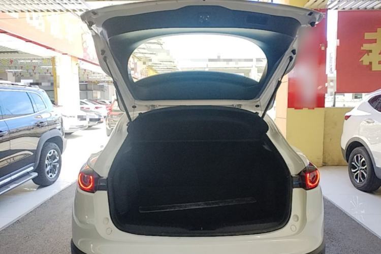 Used Mazda CX-4 2020 2.0L Automatic Two-Wheel Drive Blue Sky Dynamic Edition Trunk