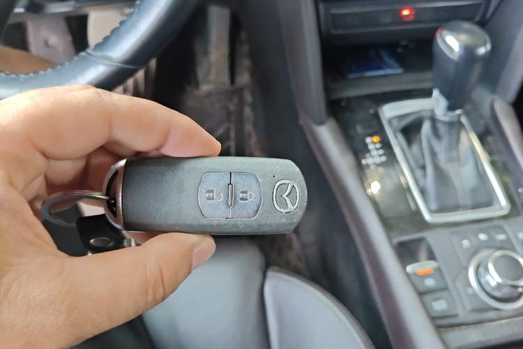 Used Mazda CX-4 2020 2.0L Automatic Two-Wheel Drive Blue Sky Luxury Edition Vehicle Key