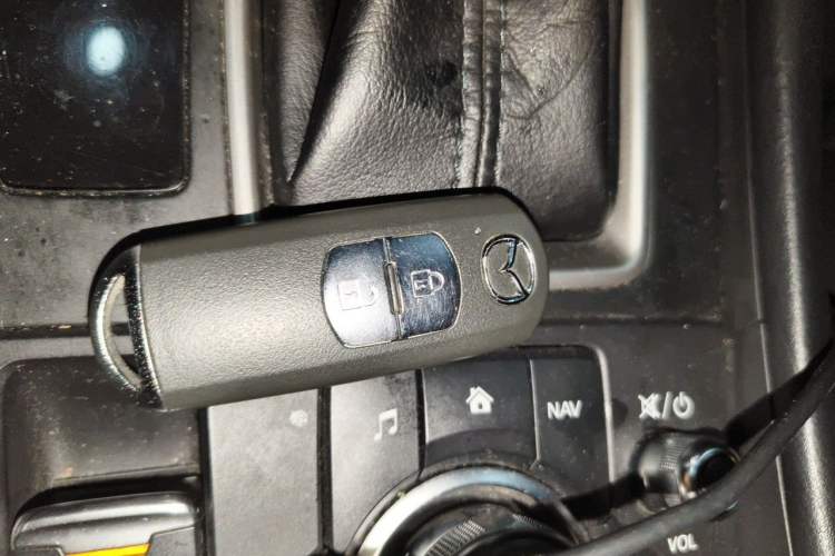 Used Mazda CX-4 2020 2.0L Automatic Two-Wheel Drive Blue Sky Dynamic Edition Vehicle Key