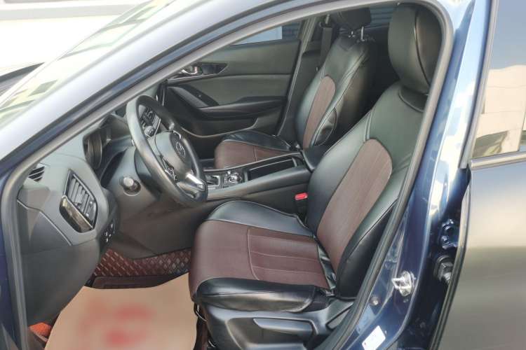 Used Mazda CX-4 2021 2.0L Automatic Two-Wheel Drive Blue Sky Exploration Edition Left Front Seat
