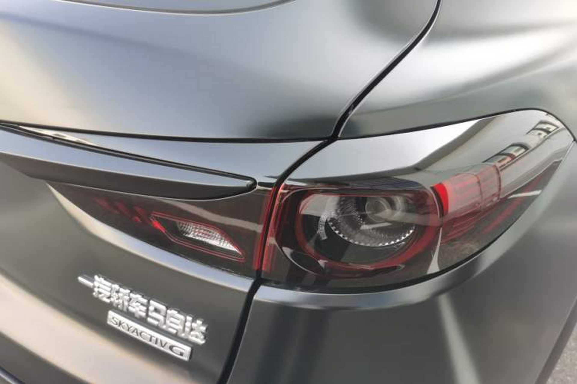 Used Mazda CX-4 2021 2.0L Automatic Two-Wheel Drive Blue Sky Exploration Edition Right Rear Taillight
