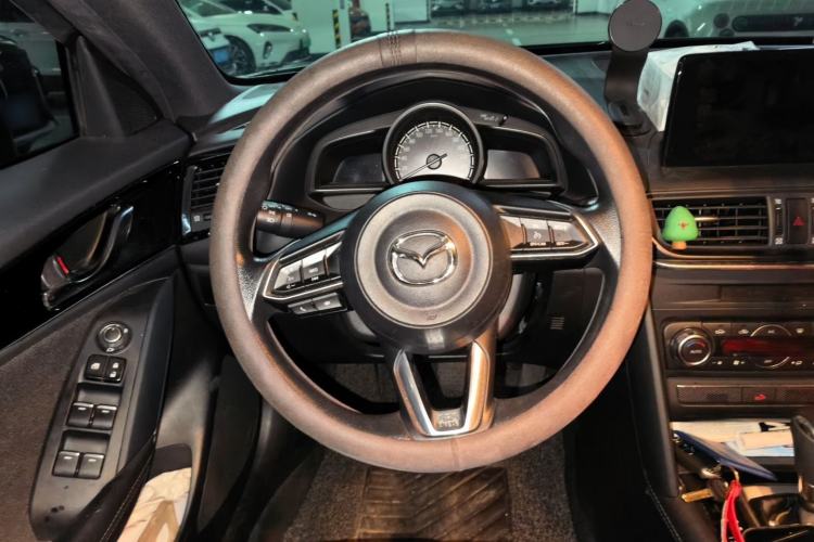 Used Mazda CX-4 2021 2.0L Automatic Two-Wheel Drive Blue Sky Exploration Edition Steering Wheel