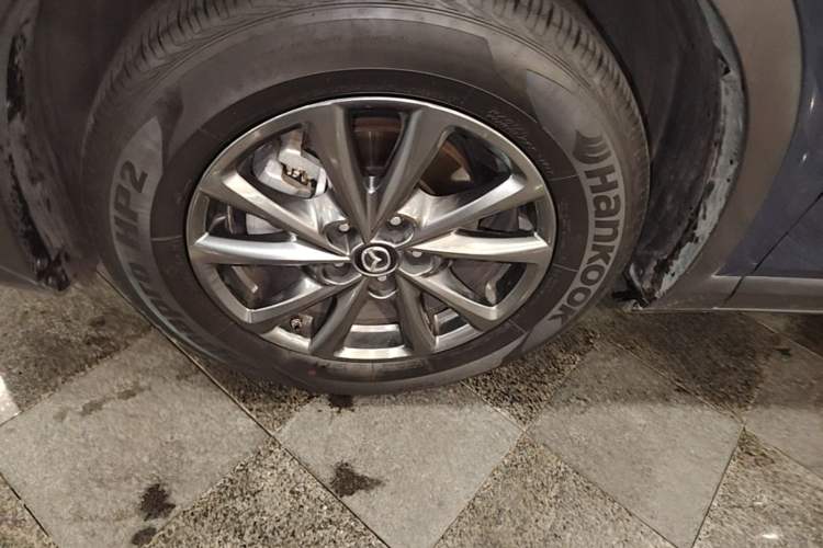 Used Mazda CX-4 2021 2.0L Automatic Two-Wheel Drive Blue Sky Luxury Edition Exterior 4