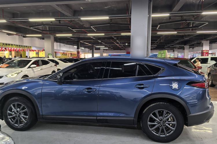 Used Mazda CX-4 2021 2.0L Automatic Two-Wheel Drive Blue Sky Dynamic Edition Exterior 9